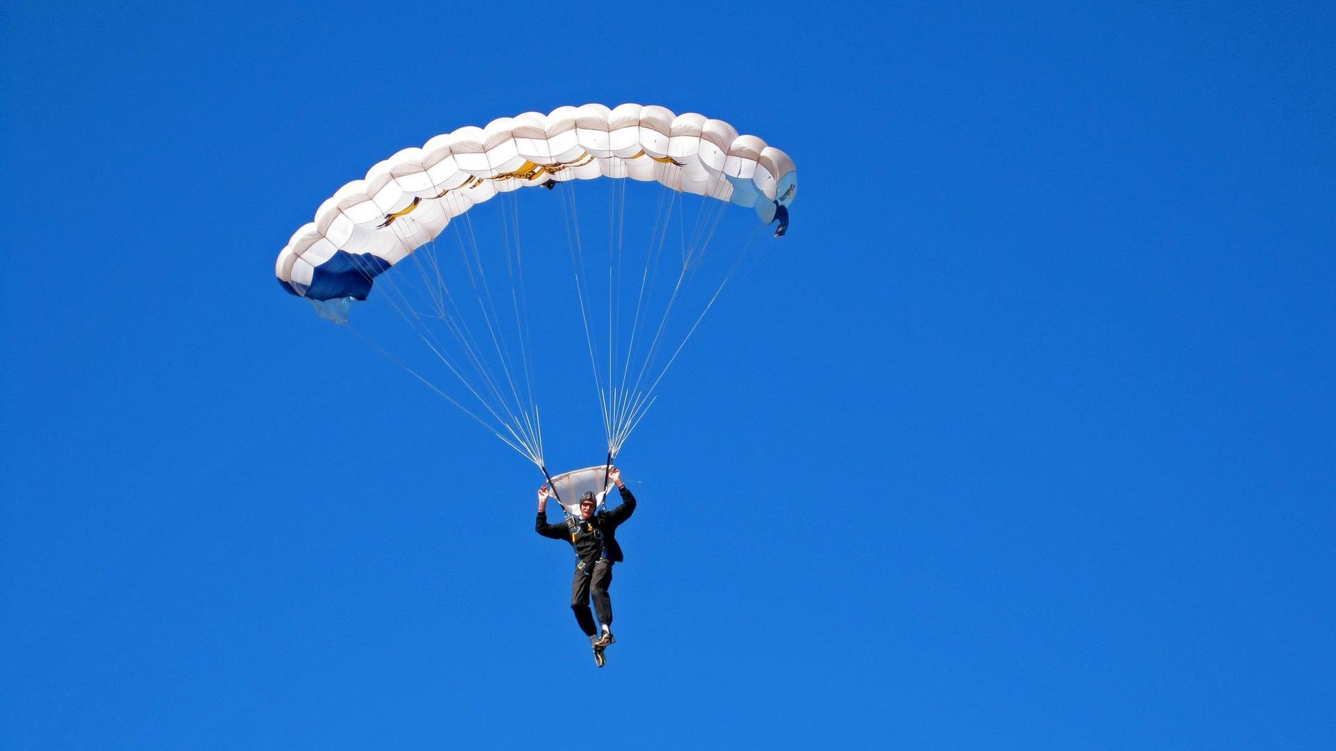 热火发布主客场球迷指引增强体验感，热火主场球馆